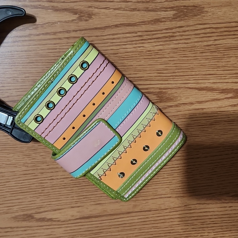 Fossil wallet